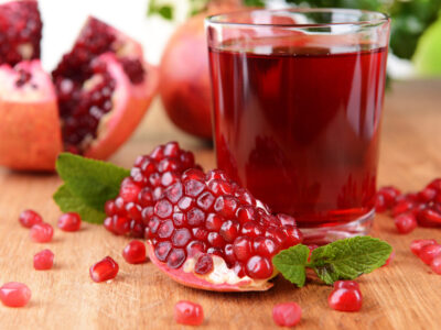 The Health Benefits Of Drinking Pomegranate Juice