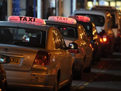 Woking taxi